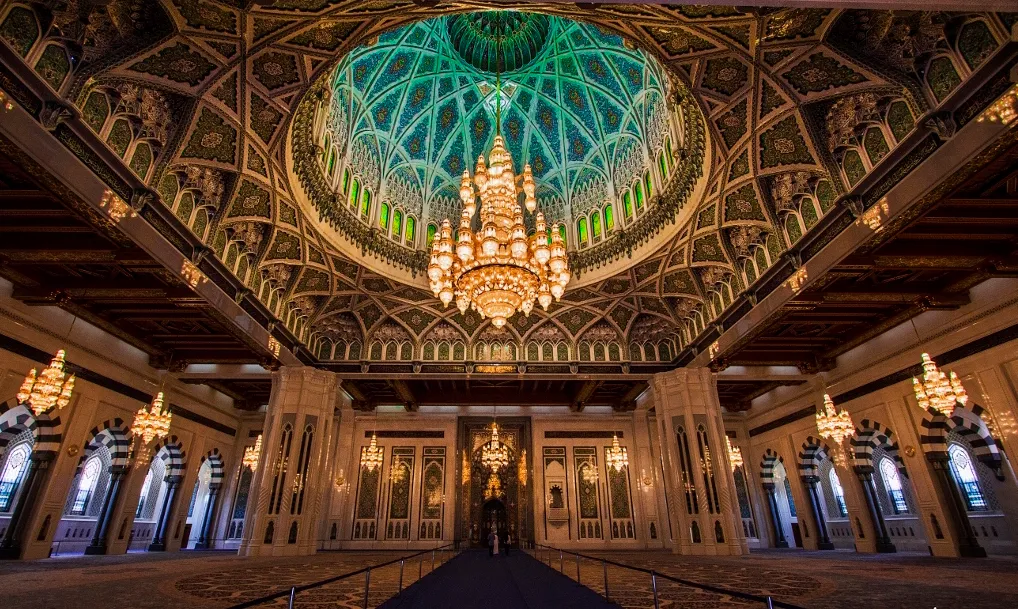 Swarovski crystal chandelier in Sultan Qaboos Grand Mosque Oman